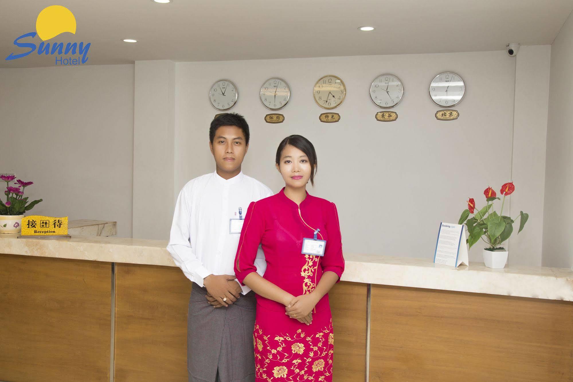 Hotel Sunny 曼德勒 外观 照片