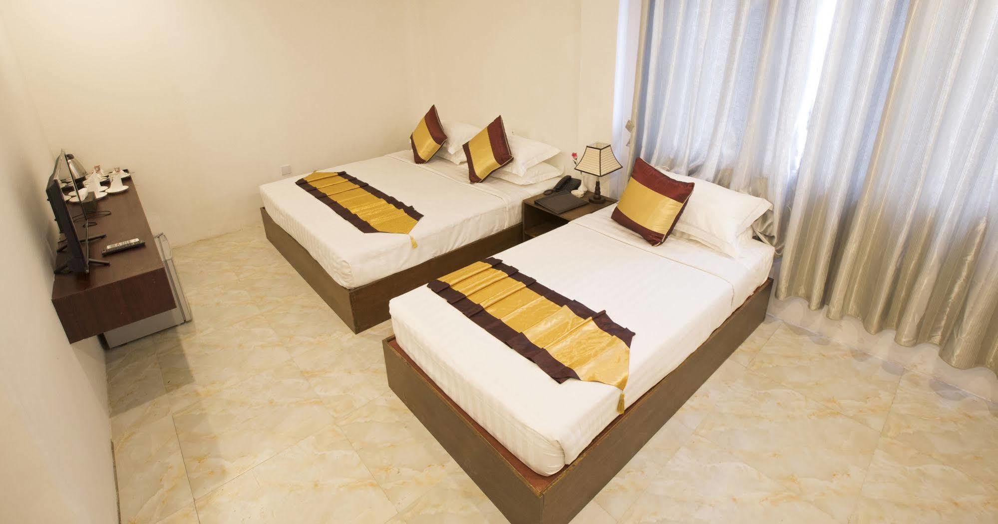 Hotel Sunny 曼德勒 外观 照片
